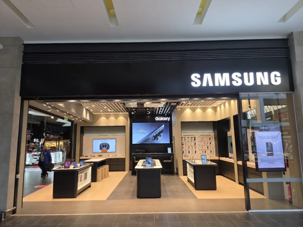 Samsung Experience Store Forum Lviv
